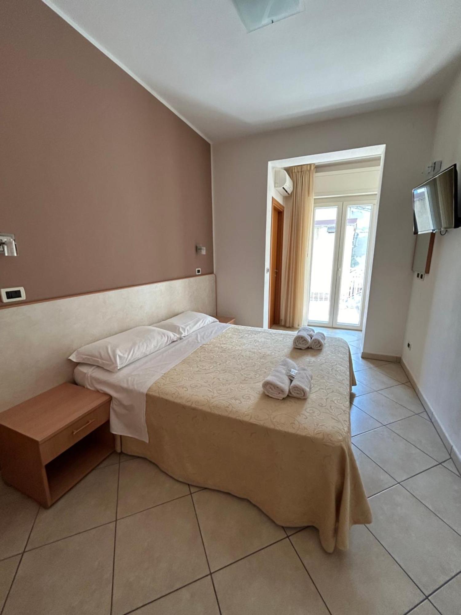 Hotel Favorita Cesenatico Buitenkant foto