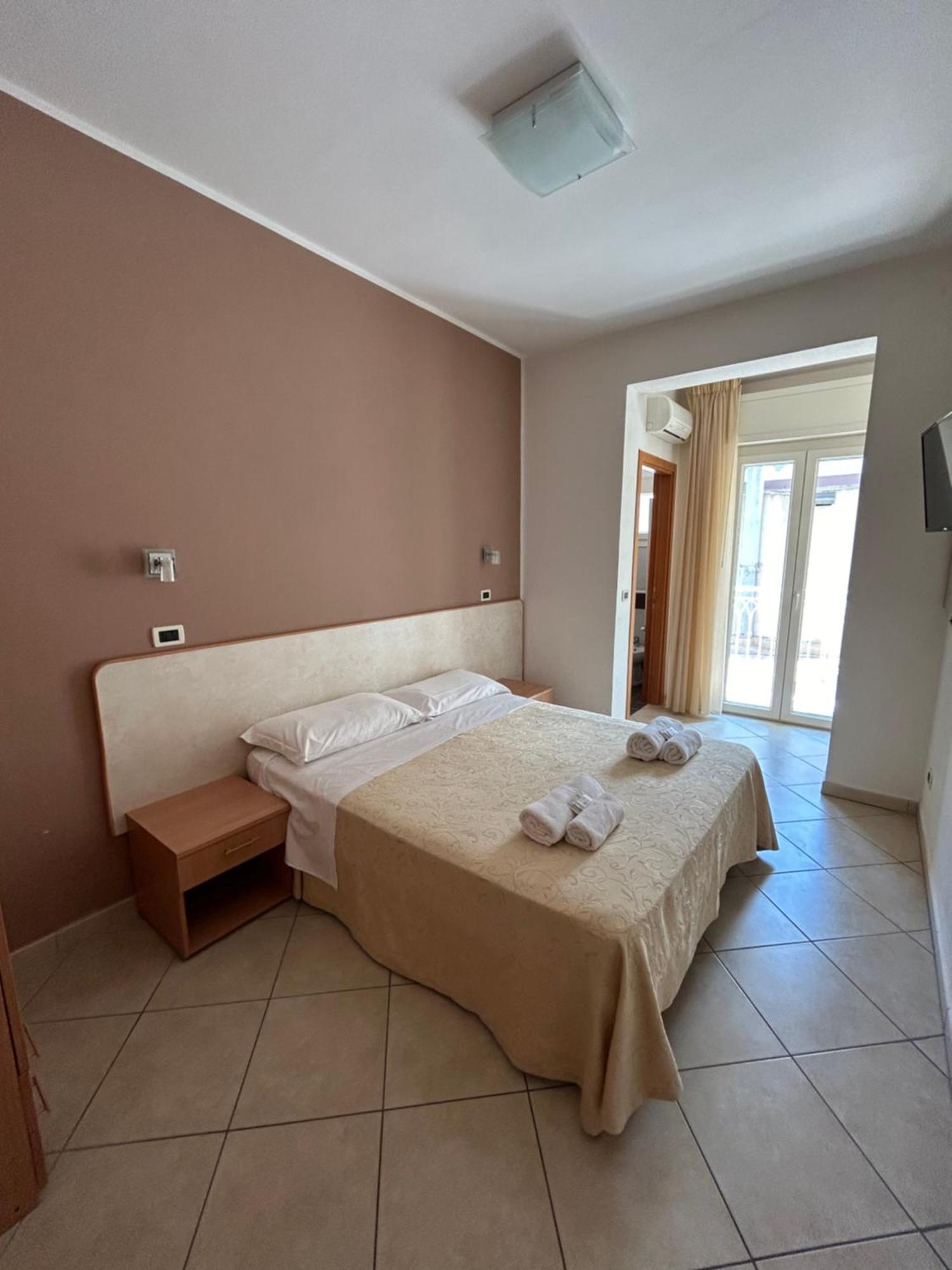 Hotel Favorita Cesenatico Buitenkant foto